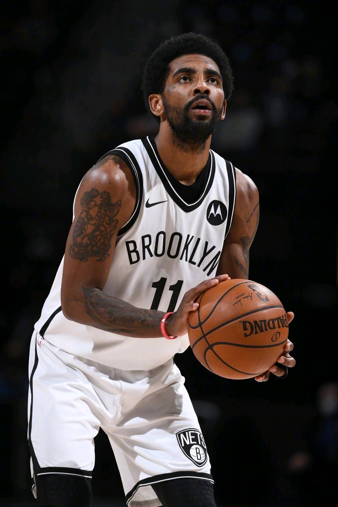 如何降低被断球的风险？（如何降低被抢断的概率？）