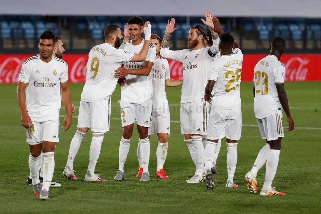 火箭本赛季第7次赢球净胜分20+，该数据领跑全联盟