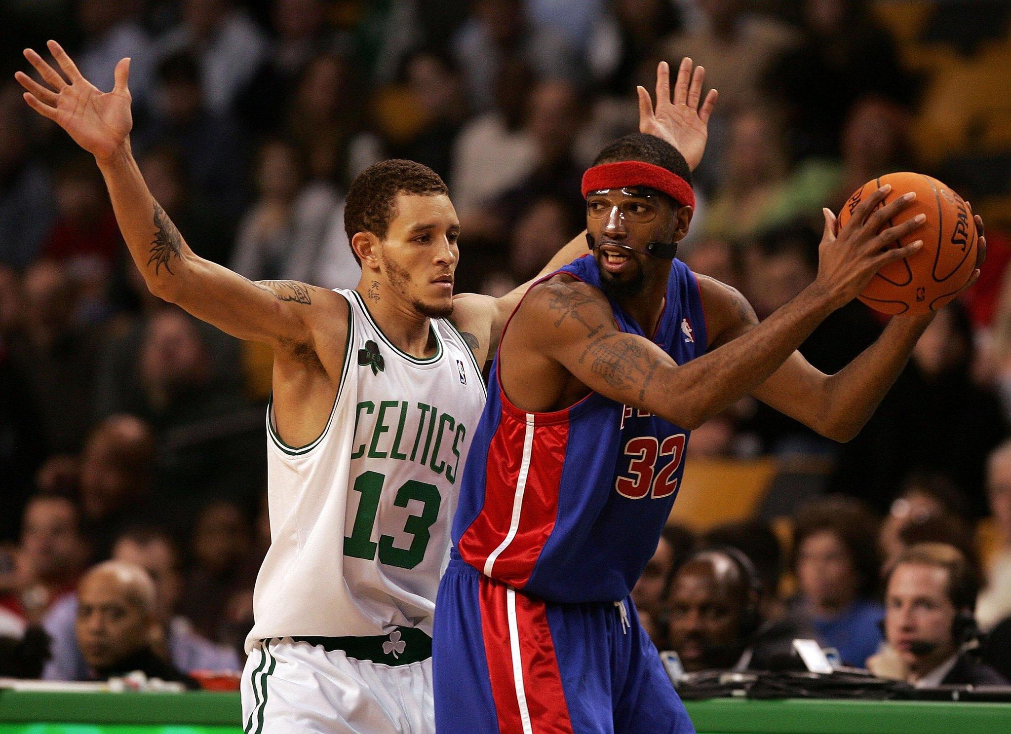 巴萨拖欠拜仁2000万莱万转会费？德雷森：已经付清了（德雷森回应巴萨欠款传闻：莱万转会费2000万已结清）