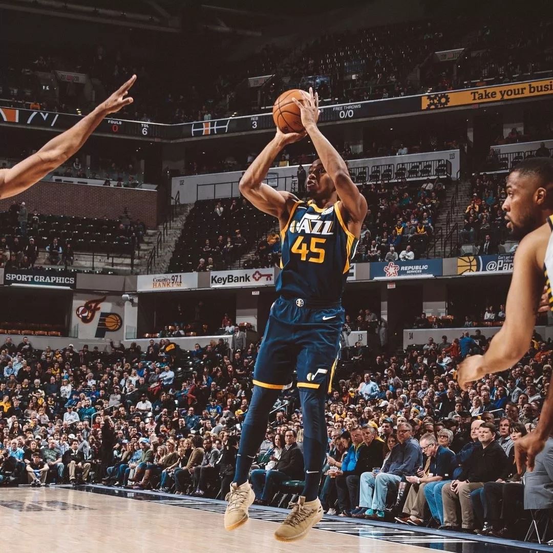 罗慕洛：韩国给我留下了许多美好回忆，泡菜汤至今仍让我怀念（罗慕洛：在韩国的美好时光难忘，最惦记的还是那碗泡菜汤）