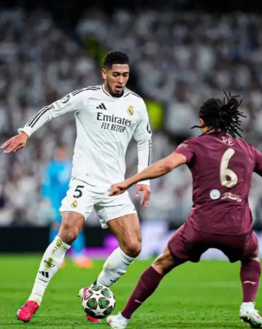 广岛前锋：亚冠与J联赛在身体对抗、速度等方面有很大区别（广岛前锋：亚冠与J联赛在对抗强度与速度上差异明显）