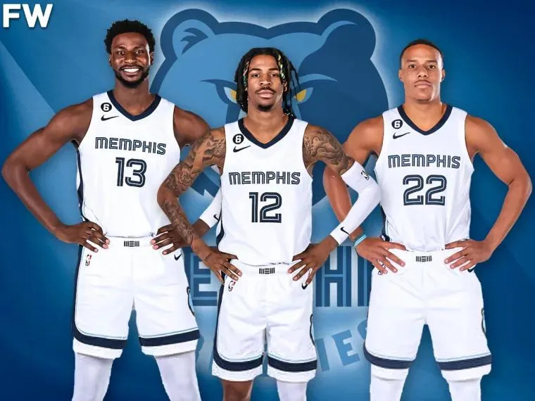 端水？克罗斯评历史最佳11人：C罗、梅西、大罗、小罗均在列（克罗斯评选史上最佳11人：梅西、C罗与大小罗悉数入选）