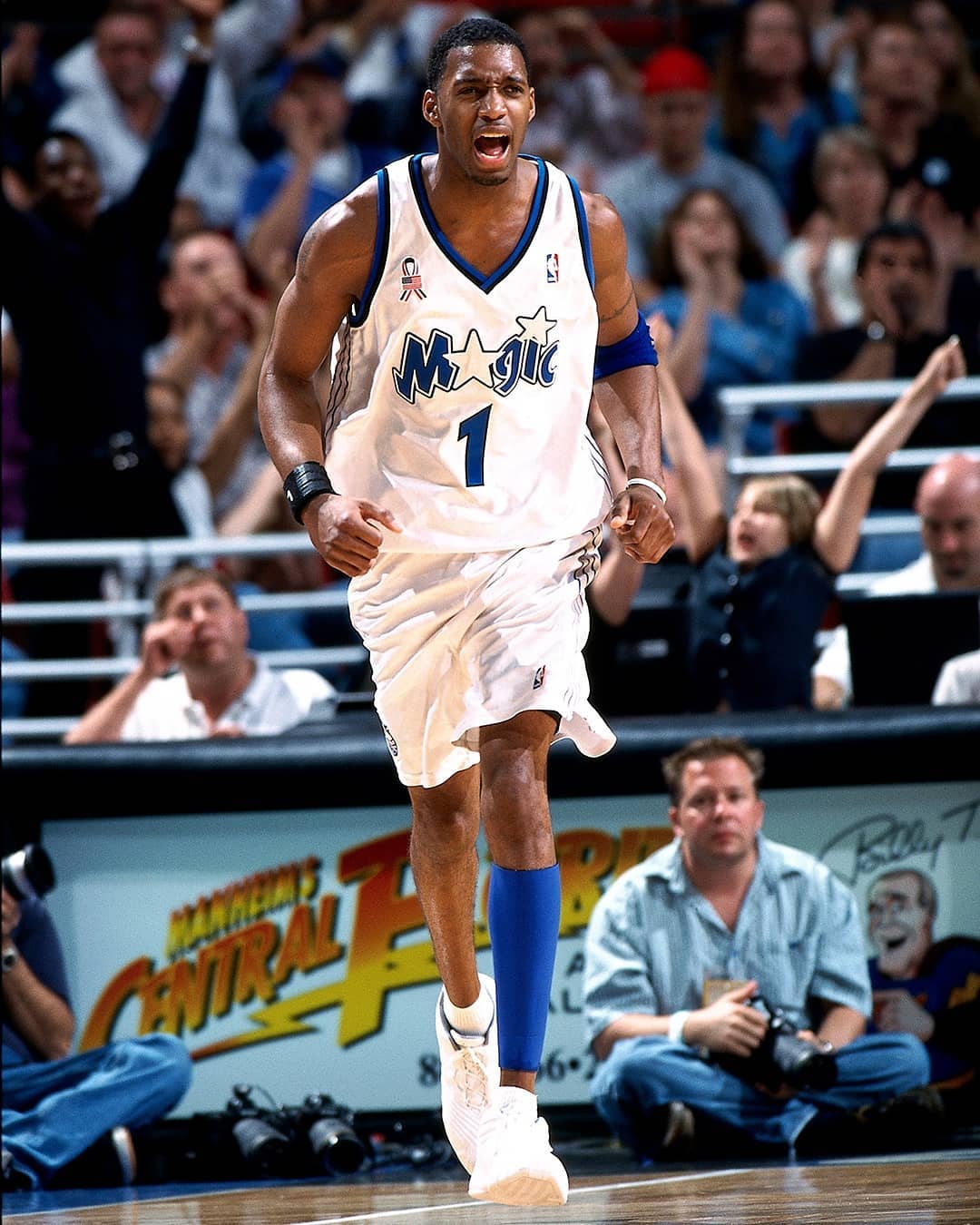 德佬：如果我们没有7万座的现代球场，如何与米兰双雄竞争（德佬：没有7万座现代球场，拿什么与米兰双雄抗衡？）