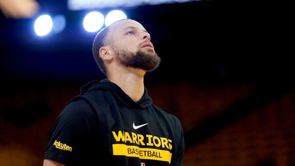 塔图姆：我不是会缺席比赛的人，只要队医允许我甚至能打野球（塔图姆：只要队医放行，我就不缺阵，野球也照打）