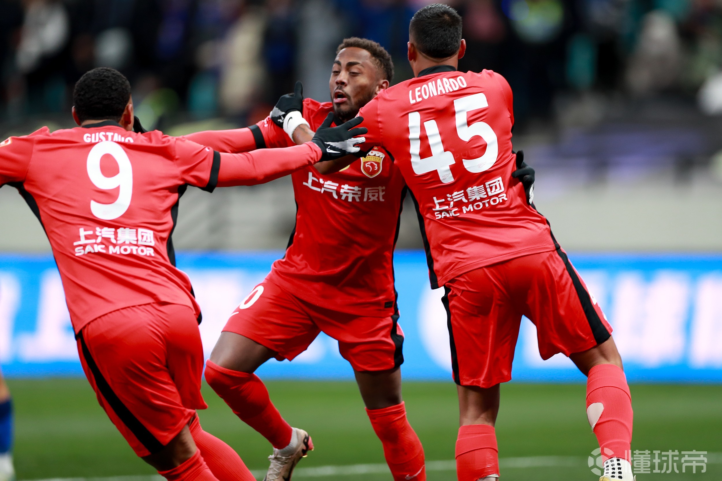 奥运男子第三轮：拉姆和谢奥菲勒领先冲冠